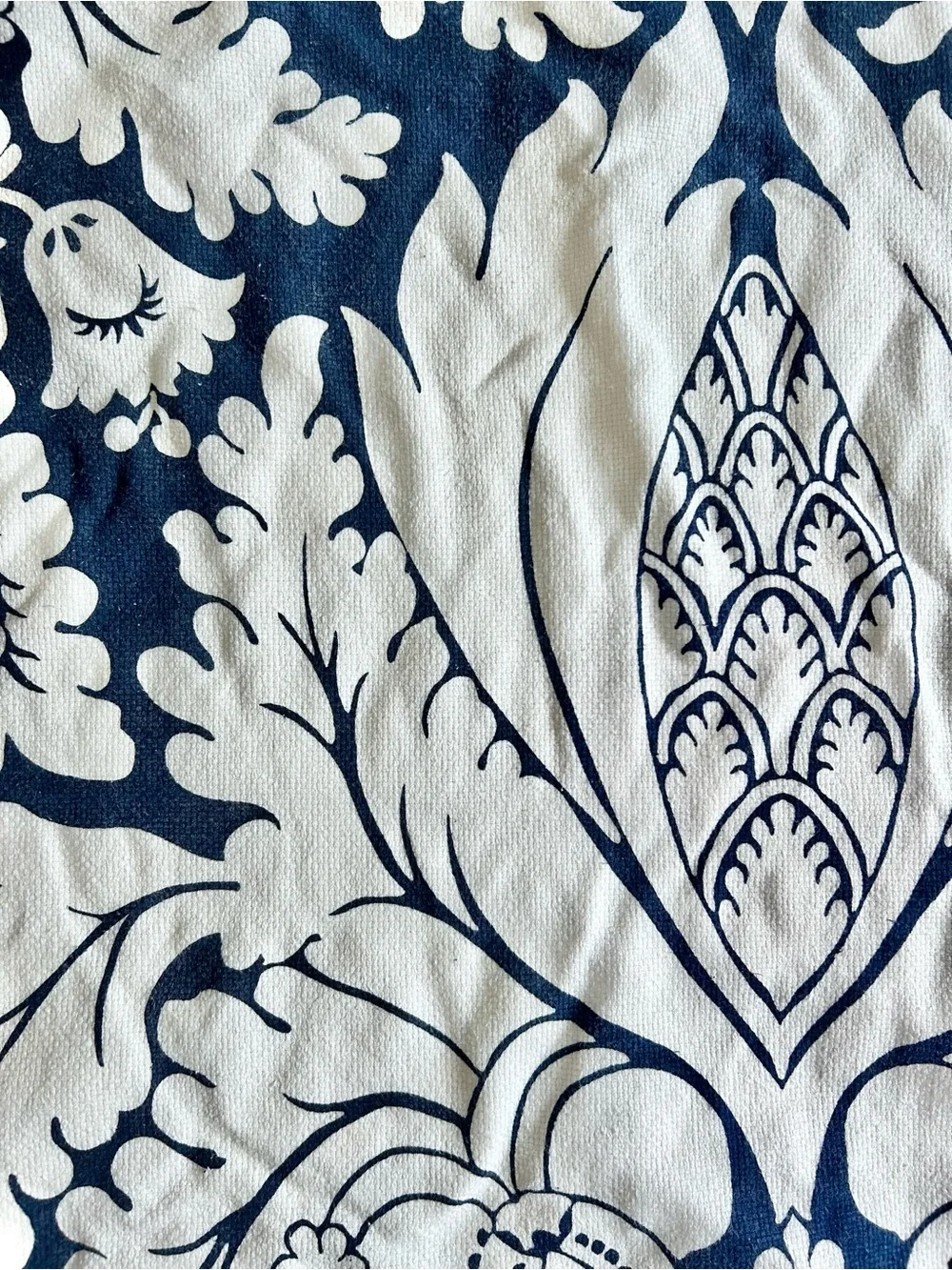 Pottery Barn Damask Print Pillow Cover Blue White 100% Cotton 24” x 24” Zipper